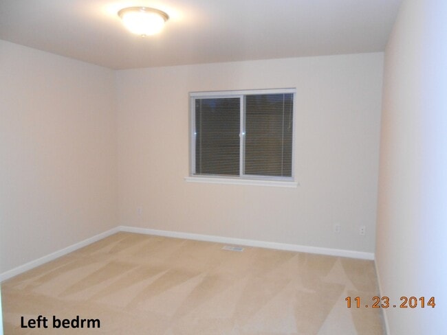 Photo - 17916 33rd Pl W