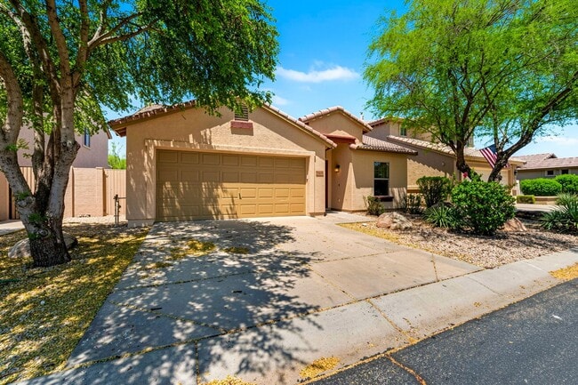 Photo - Well maintained 3 bedroom home in Cave Creek AZ - Available Today!