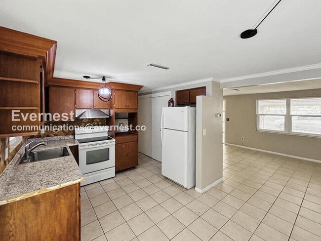 Photo - 2412 Arcadia Rd