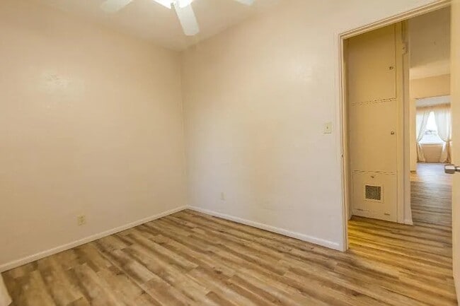 Photo - 414 W Leroux St