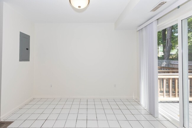Photo - 292 Chestnut St