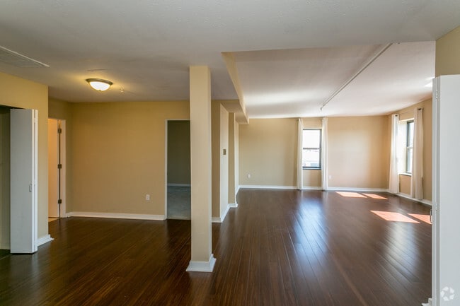 Photo - Historic Lahr Apartments