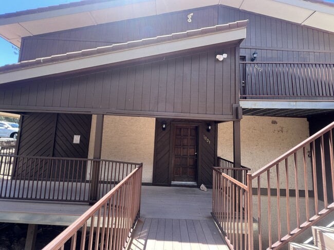 Building Photo - 504 Excalibur Rd