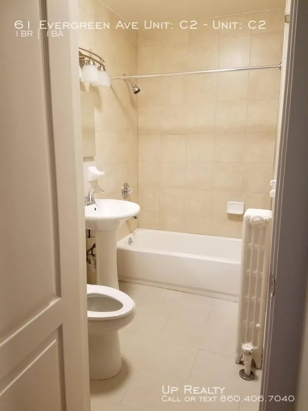 Photo - 59-61 Evergreen Ave Unit 103
