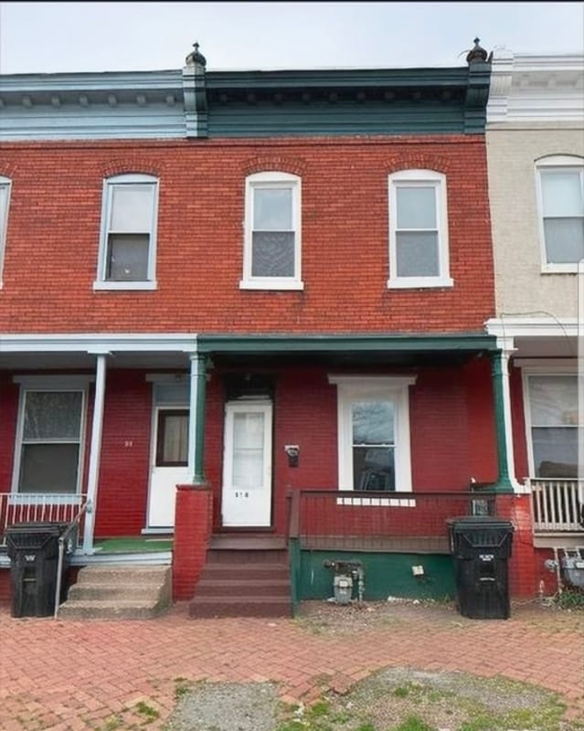 Building Photo - 316 S 15th St