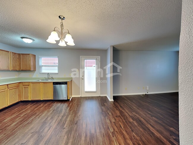 Photo - 12218 Maize Dr