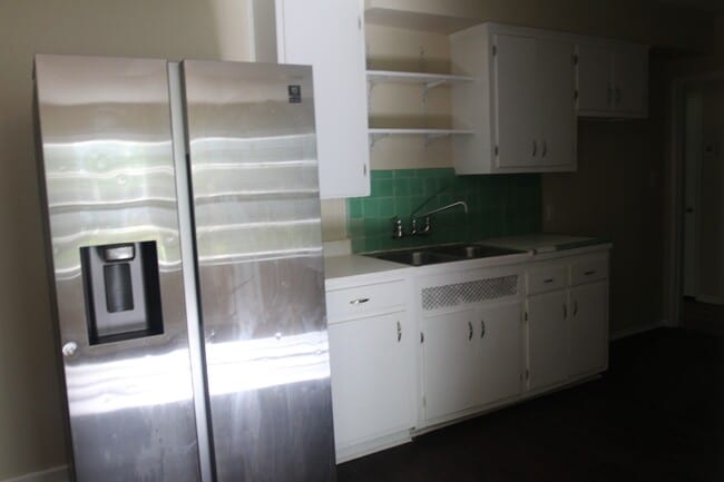 Photo - 1402 6th Ave