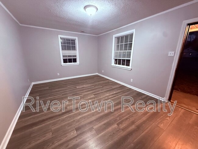 Photo - 504 Philwood Cove