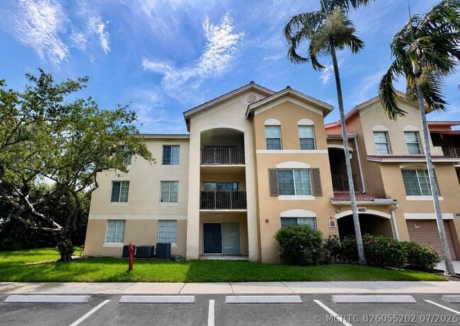 Building Photo - 4021 San Marino Blvd Unit 202