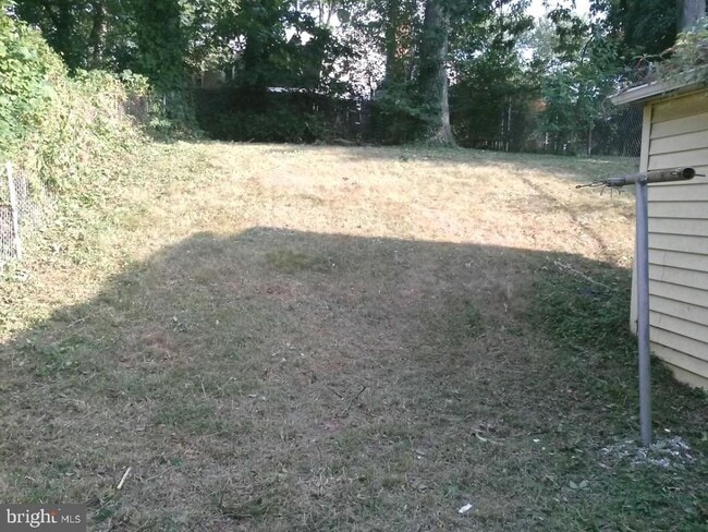 Building Photo - 7607 Burnside Rd