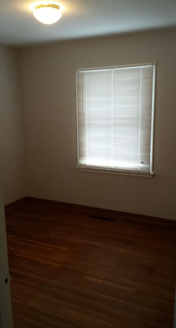 Photo - 2-1 House with Garage