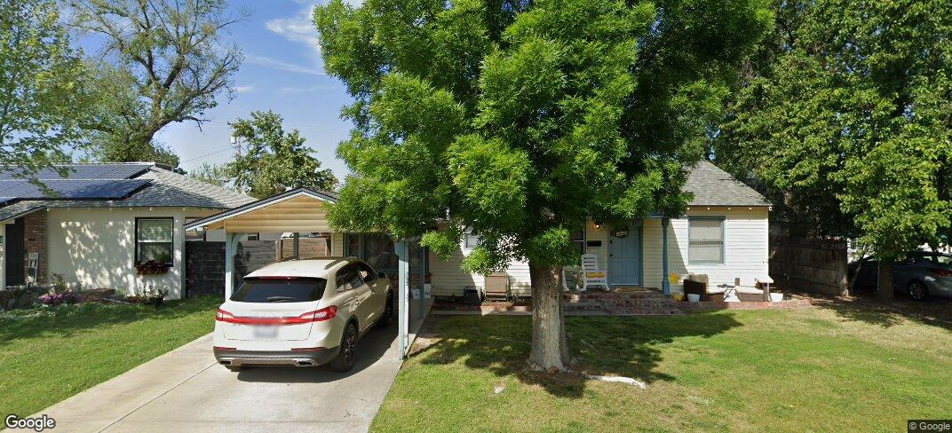 Photo - 261 W Terrace Dr House