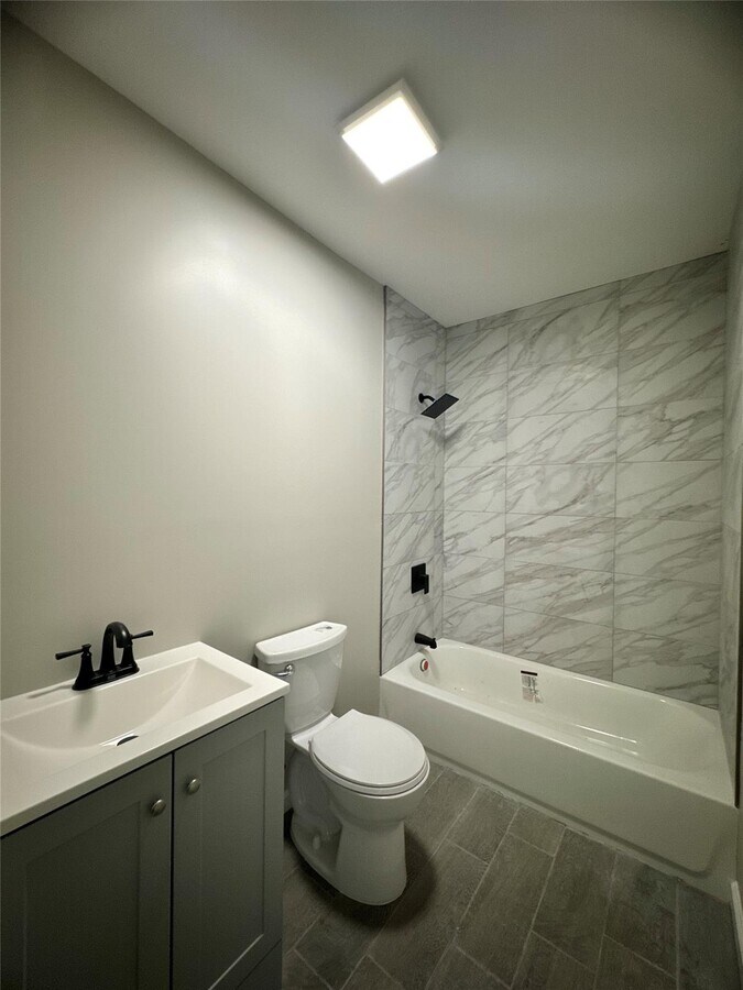 Photo - 199 Chambers St Apartment