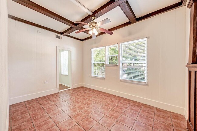 Photo - 2911 Rio Grande St