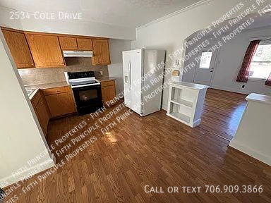 Photo - 2534 Cole Dr