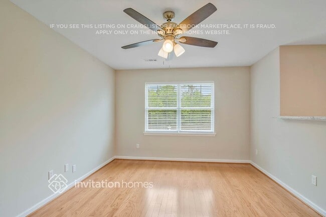 Photo - 107 Knightwood Dr