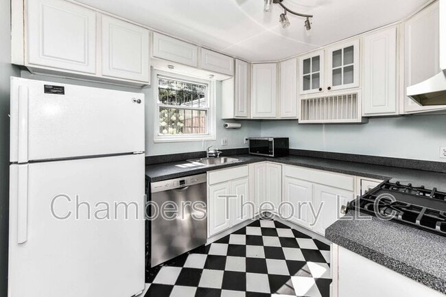 Photo - 139 Mt Vernon Ave