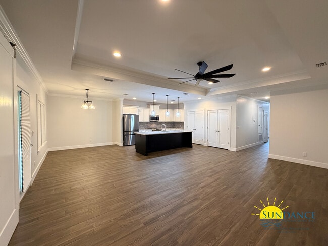 Photo - 1510 Ponderosa Rd W
