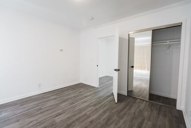 Photo - 410 Veteran Avenue