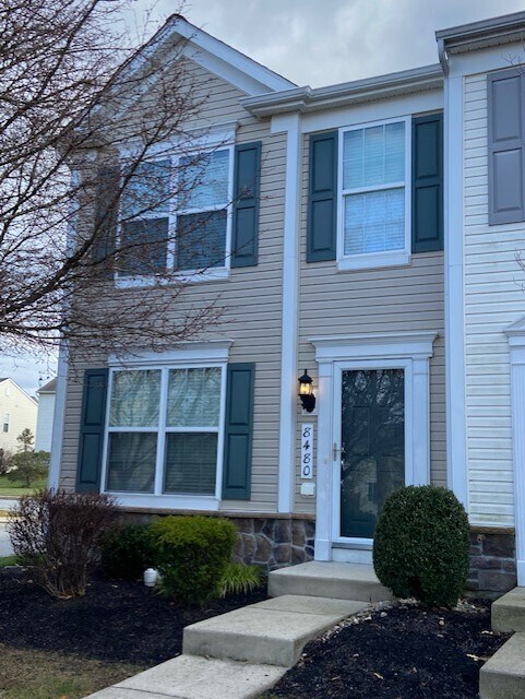 Photo - 8480 Cromwell Ct Townhome