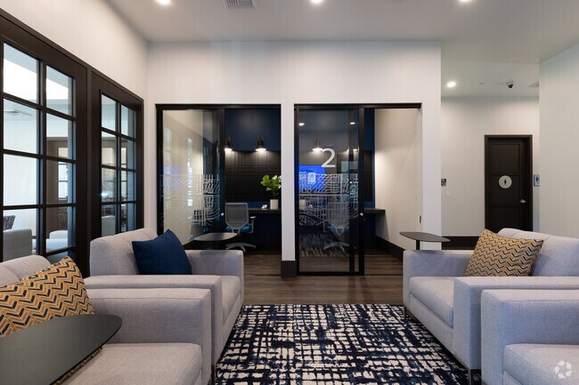 Business Center - Landing at Arroyo