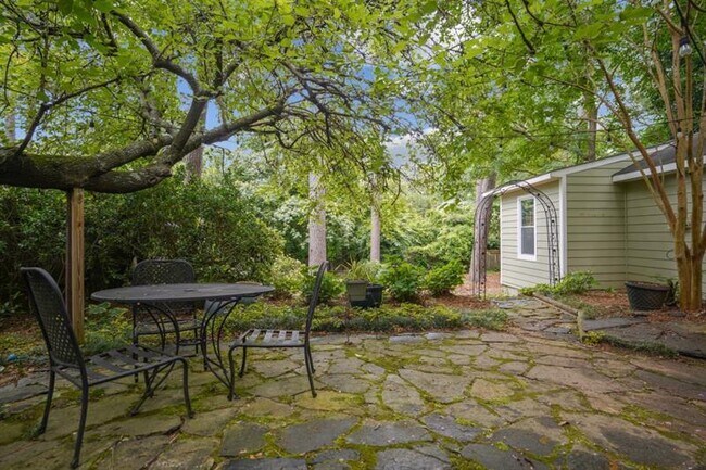 Photo - 615 Sycamore Dr