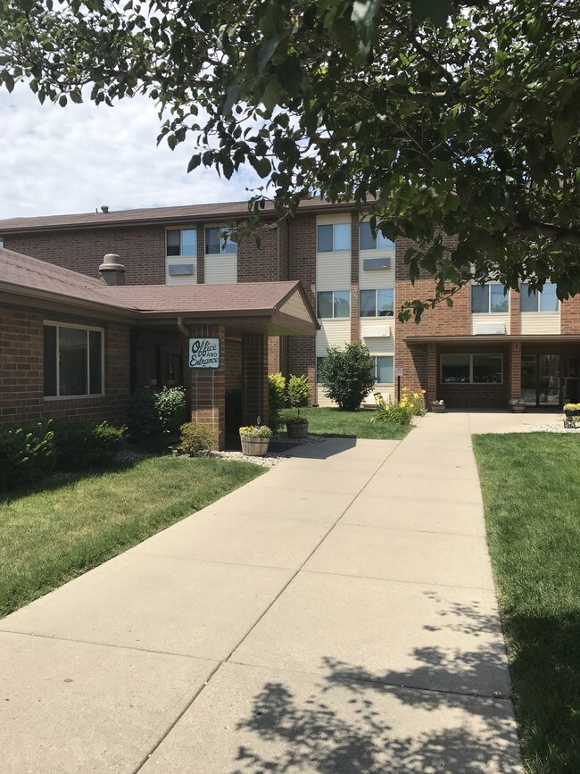 Longfellow Plaza Affordable Senior Community Apartments Anderson, IN
