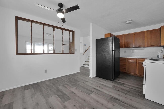 Photo - 3384 Norwalk Rd