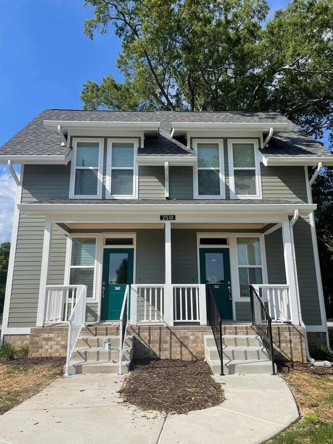Building Photo - 2510 Duncan Ave Unit 2510 Duncan 102