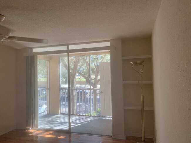 Photo - 8939 Latrec Ave