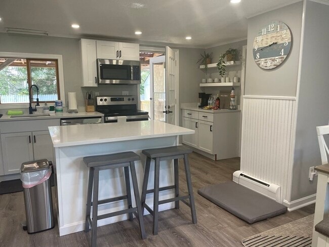175 Sam Ryder Rd