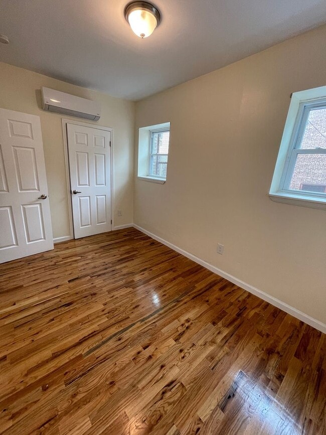 Photo - 202 Broadway Unit 1