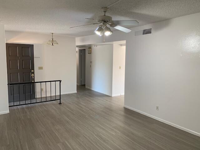 Photo - 6731 N 65th Ave