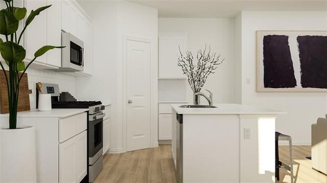 Photo - 8425 Honeylocust St