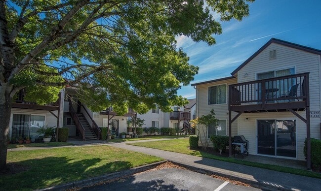 Photo - 1001 NE Briarcreek Way Unit #1001