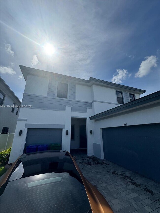 Photo - 4481 SW 173rd Ave