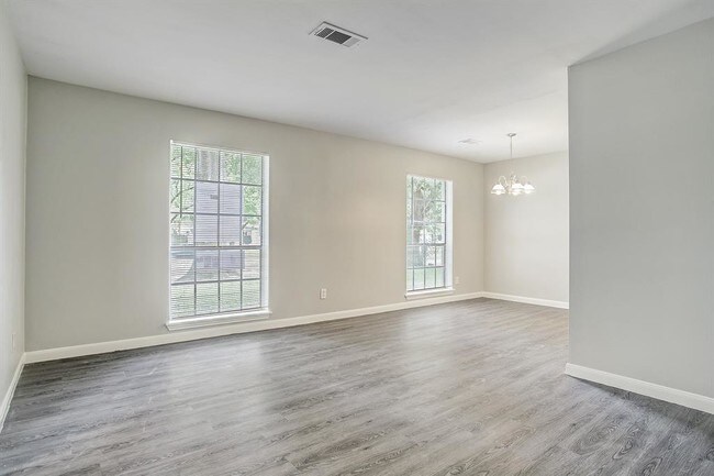 Photo - 6002 W Airport Blvd