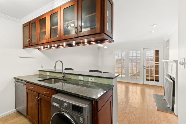 Photo - 1815 Biltmore St NW Unit A