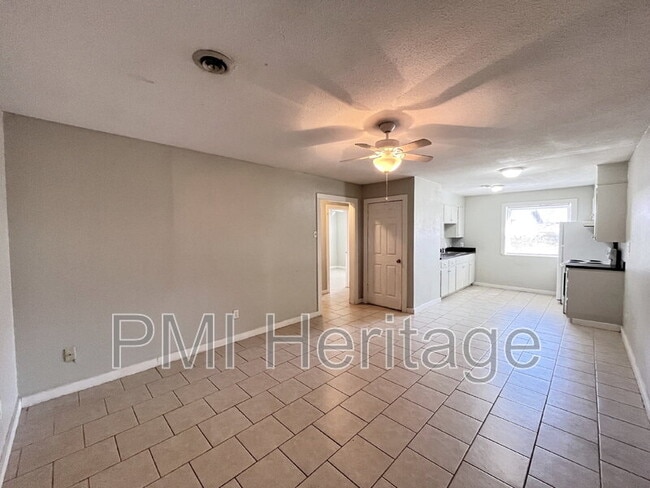 Photo - 15 M.L.K. Jr Blvd Unit Apt 3