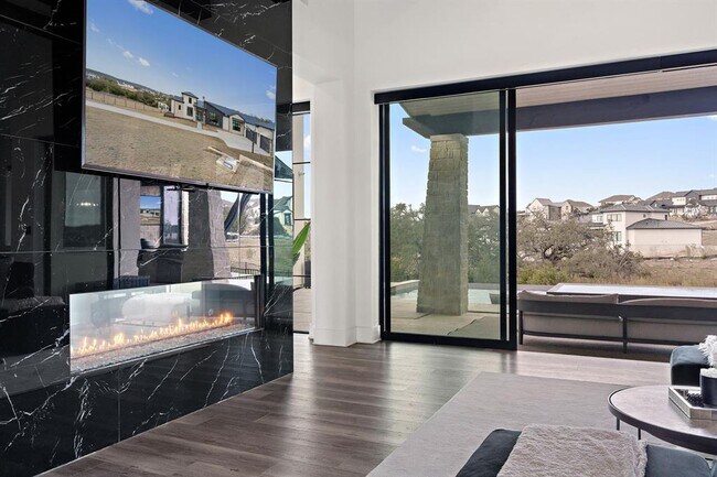 Photo - 5624 Sombria Ct