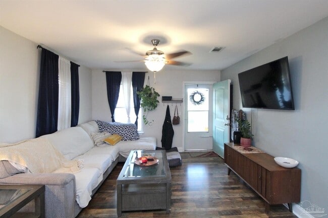 Photo - 3430 W Brainerd St