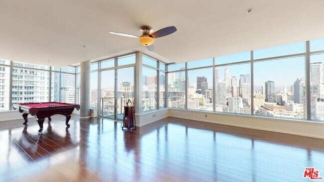 Building Photo - 1155 S Grand Ave Unit 2111 Rental