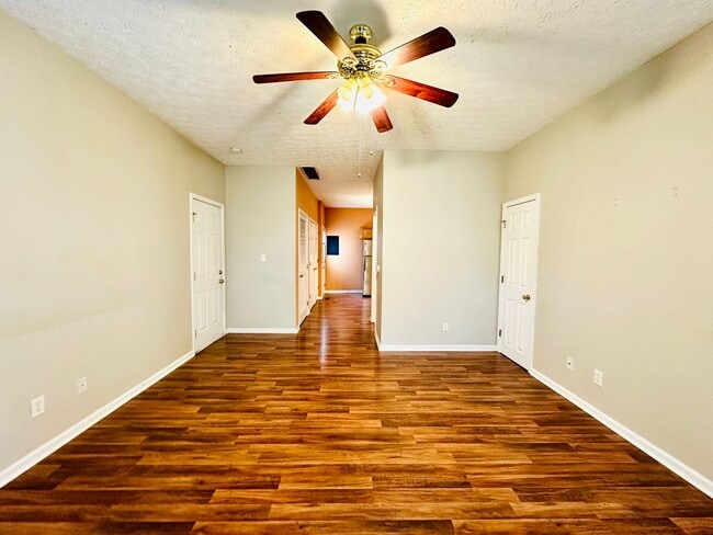 Photo - Updated 2 story townhome in Park Duvalle- ...