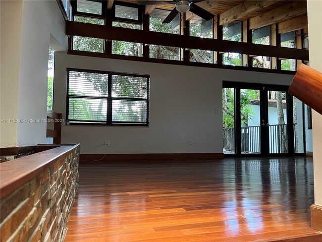 Building Photo - 4145 Pamona Ave