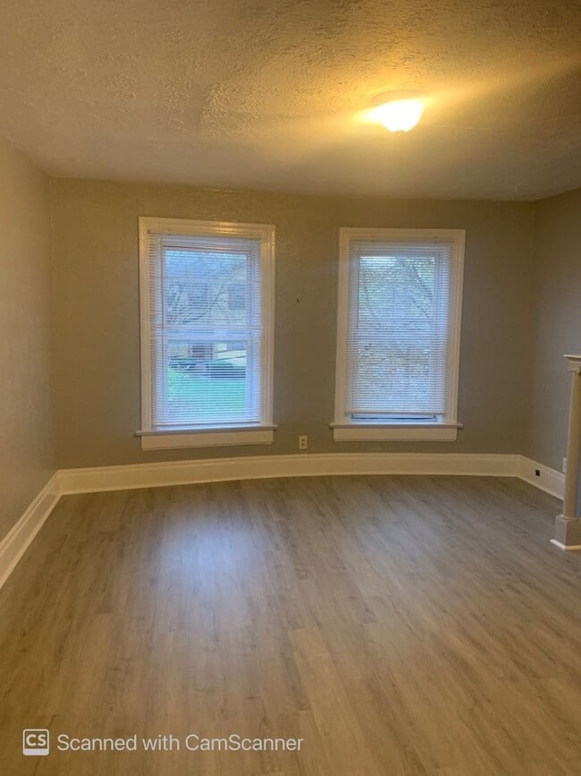 Photo - 2008-2010 Wayne Ave Apartamento Unidad 2010 Wayne