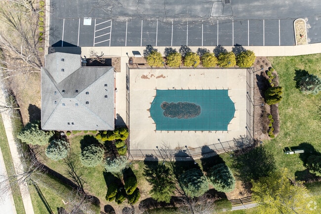 Photo - Citation Pointe