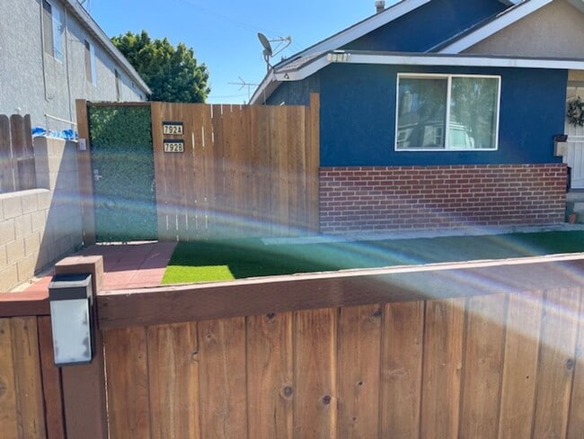 Photo - 792 Terminio Ave Long Beach CA 90804 Unit B