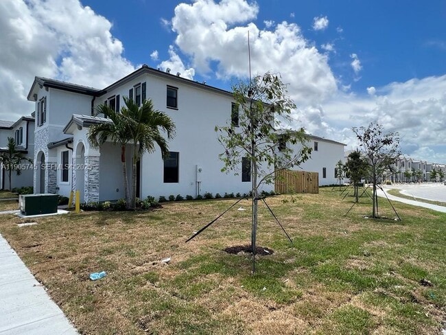 Photo - 28610 SW 133rd Ct