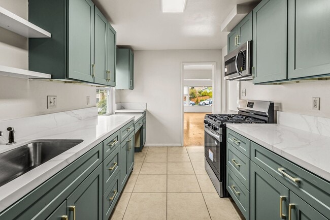 Photo - Charming Coastal Home Newly Renovated!