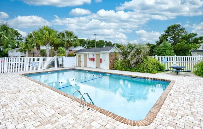 Photo - One Bedroom Condo for Rent – Mallard Creek...